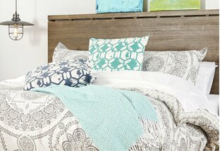 Buy Bedding Set Blowout!