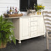 Captain Mike's Bar in Linen