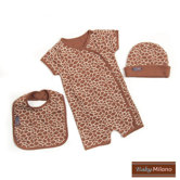 3 Piece Baby Gift Set in Giraffe Print