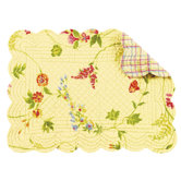 Priscilla Quilted Scallop Placemat (Set of 4)