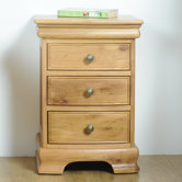 Elk River Oak 3 Drawer Bedside Table