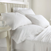 Luxury Bedding 200 Thread Count Pillowcase (Set of 2)