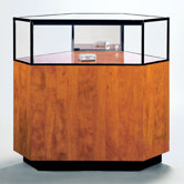 Quarter-Vision Corner Jewelry Case