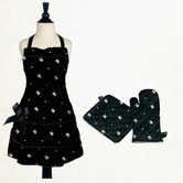 Skull and Crossbones Gift Set in Black and White