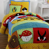 Treasure Island Quilt Set