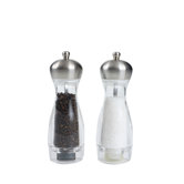 Kiss Salt and Pepper Set in Clear