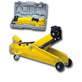 Jack 2 1/4Ton W/Blow Molded Case