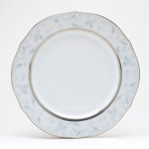 Regina Platinum 9" Scalloped Accent Plate
