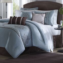 Vaughn Comforter Set