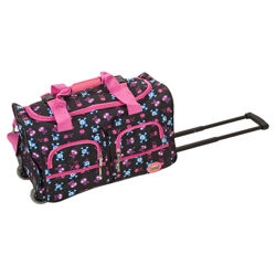 Skulls Duffel in Black & Pink Skulls Duffel in Black & Pink