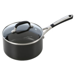 Flynn 6 Piece Bakeware Set in Black Flynn 6 Piece Bakeware Set in Black