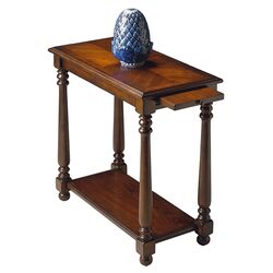 Plantation Chairside Table in Cherry