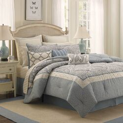 Amberley Quilt Set