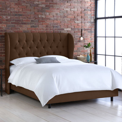 Wingback Linen Bed by Skyline Furniture -image