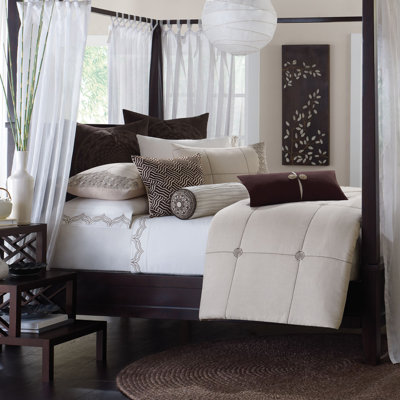 Tao Mantre 18" Decorative Pillow in Chocolate