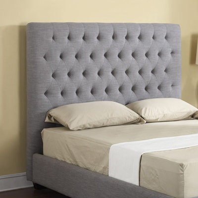 Sophia Platform Bed by Emerald Home Furnishings -image