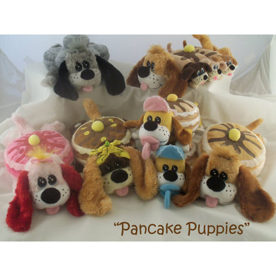 Play World Pancake Puppies "Hot Cakes" in Hot Pink