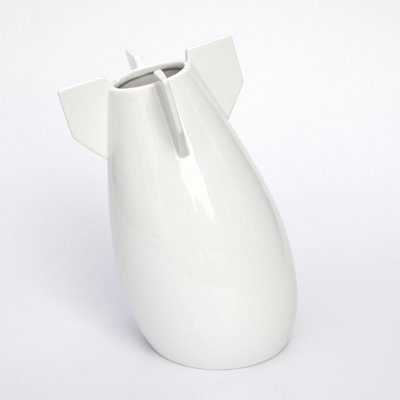 Molla Space, Inc. Biaugust A Peaceful Bomb