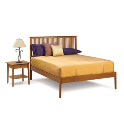 Sarah Spindle Bedroom Set with Low Footboard by Copeland Furniture -image