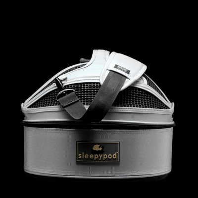 Sleepypod Mini Mobile Pet Bed/Carrier  in Arctic White