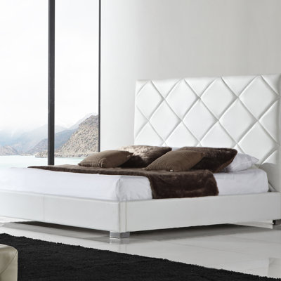 Click To Image : Verona Platform Bed by Casabianca Furniture Now