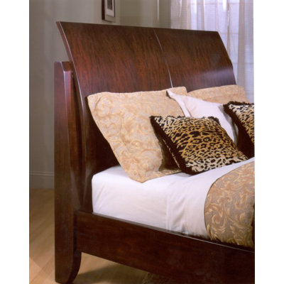 Park Plaza Platform Bed by Leda Furniture -image