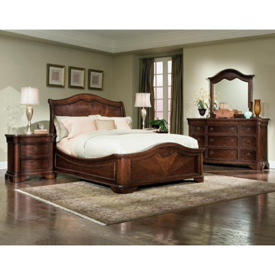 Legacy Classic Furniture Heritage Court Sleigh Bed