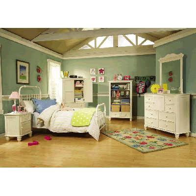 Legacy Classic Furniture Summer Breeze Low Poster Bed