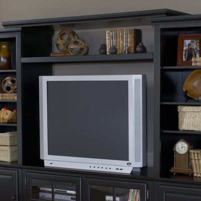 Hillsdale Furniture Grand Bay Entertainment Center