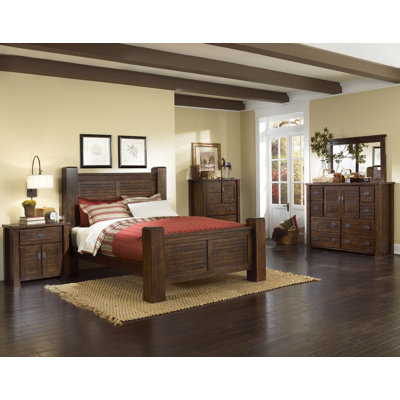 Trestlewood Poster Bedroom Collection by Progressive Furniture Inc. -image