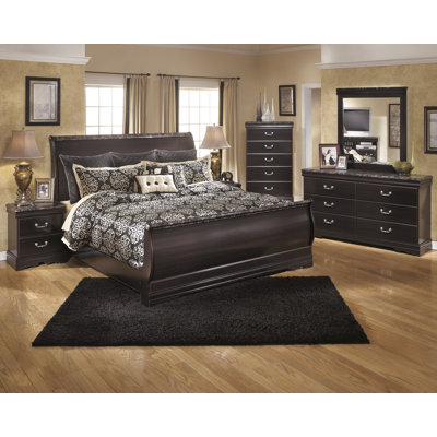 Esmarelda Headboard Bedroom Collection by Signature Design by Ashley -image