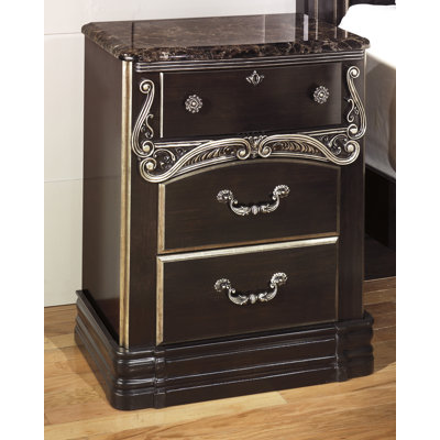 Hopedale 3 Drawer Nightstand by Signature Design by Ashley -image