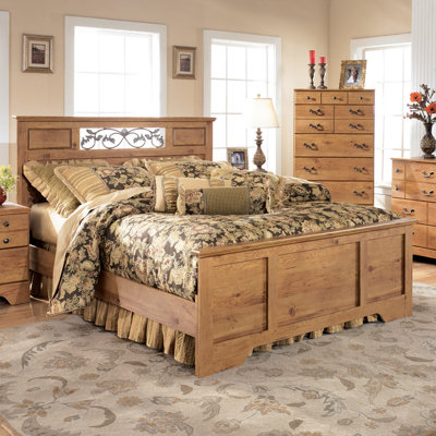 Atlee Queen Panel Bed by Signature Design by Ashley -image