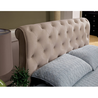 Concord Platform Bed by Hokku Designs -image