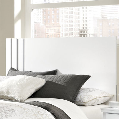 Metropolitan Panel Headboard by Standard Furniture -image