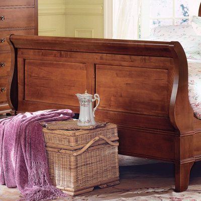 Chateau Royal Sleigh Bed by Kincaid -image