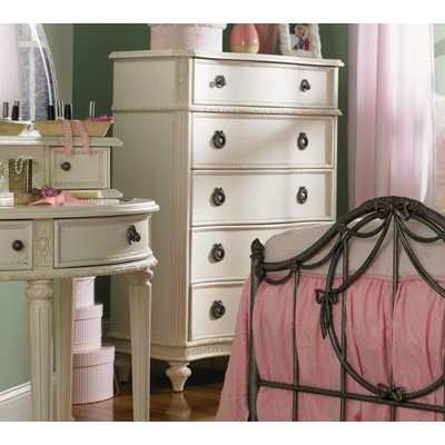 Lea Industries Emma's Treasures 5-Drawer Chest