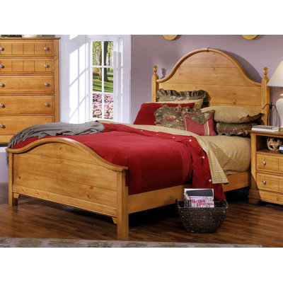 Cottage Panel Bed by Vaughan-Bassett -image