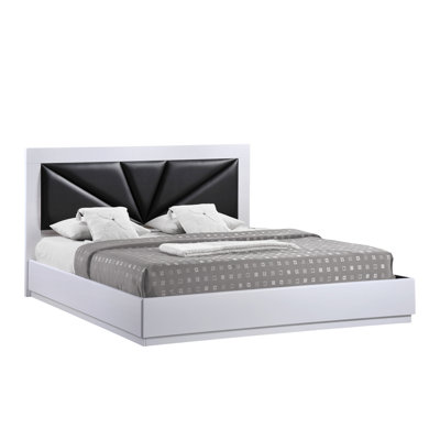 Bailey Panel Bed by Global Furniture USA -image