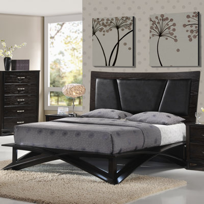 Fairmont Platform Bed by Global Furniture USA -image