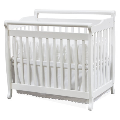 DaVinci Emily Mini 2-in-1 Convertible Crib in Natural