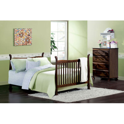 DaVinci Reagan Three Piece Convertible Crib Nursery Set with Toddler Rail in Coffee