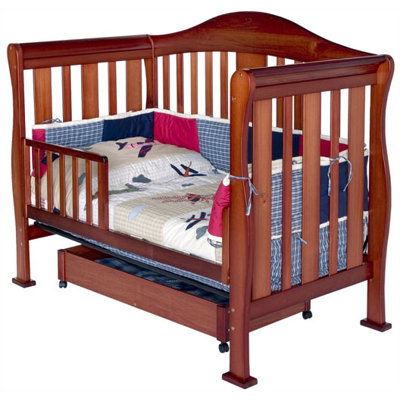 DaVinci Parker Two Piece Convertible Crib Set with Toddler Rail in Cherry Pine