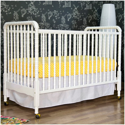 DaVinci Jenny Lind 3-in-1 Convertible Crib