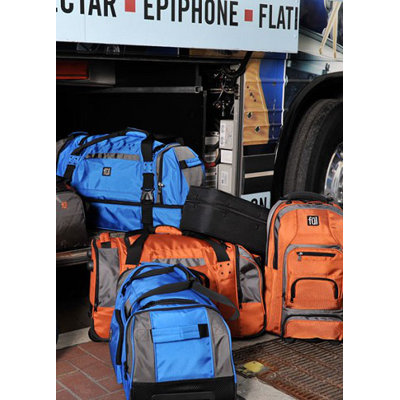 FUL 30" Road Runner Drop Bottom 2-Wheeled Travel Duffel