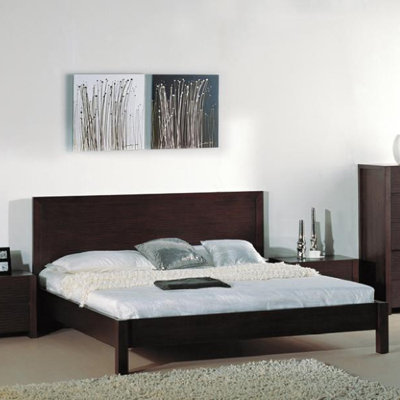 Etch Platform Bed by Beverly Hills Furniture -image