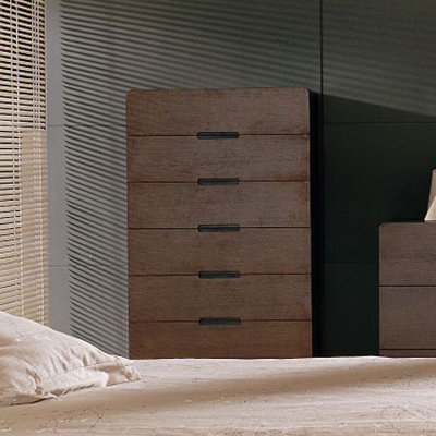 Cosmo 7 Drawer Chest by Beverly Hills Furniture -image