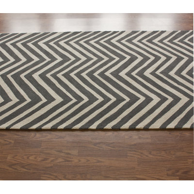 nuLOOM Trellis Charcoal Chevron Rug
