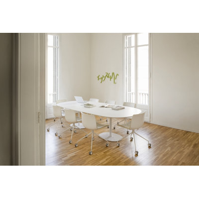 Arper Dizzie Dining Table