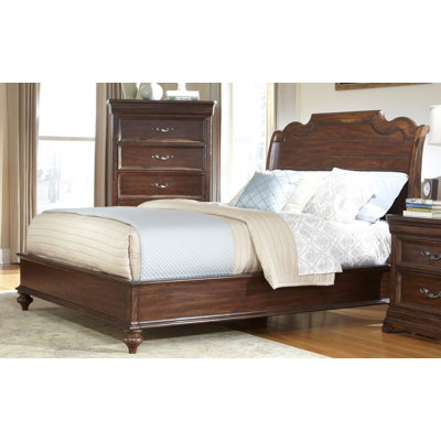Signature Sleigh Bed by American Woodcrafters -image